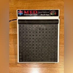 MedMassager MMF07 Foot Massager Therapeutic Vibration Circulation 11-Speed READ